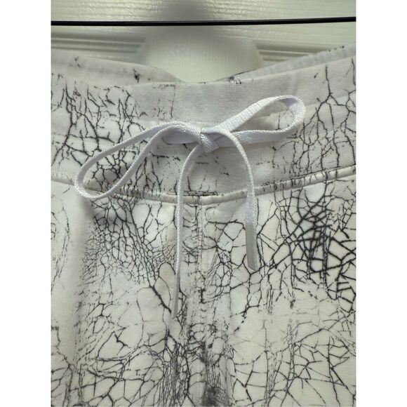 Lululemon Warm Down 7/8 Length Joggers White & Gray Marble sz 10 EUC - Picture 6 of 9